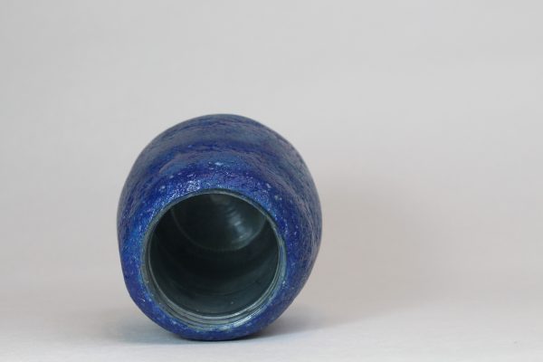 blaue Upcycling Vase von oben