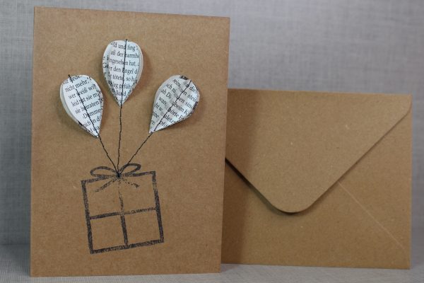 upcycling Grußkarte, gestempeltes Geschenk mit 3D Luftballons